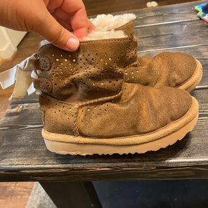 Girls Uggs size 11